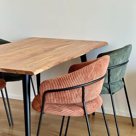Spacious Urban With Terrace 公寓 *