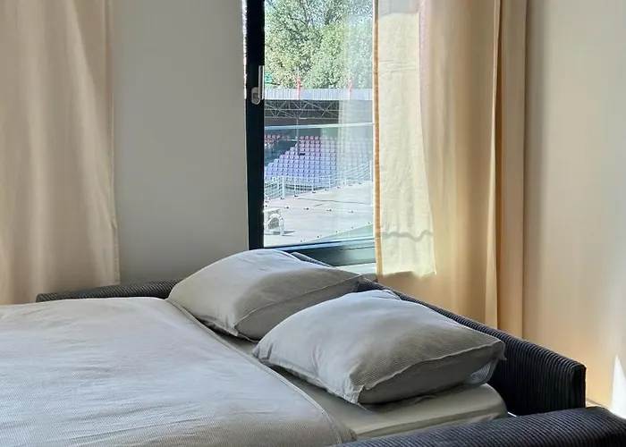 Apartman Spacious Urban With Terrace